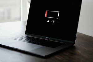 7 причин, чому не заряджається MacBook: як розв'язати проблему без ремонту