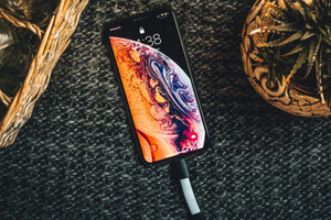 iPhone 16 та зарядка: що нового в технології харчування?