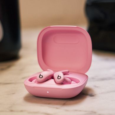 Наушники Powerbeats Fit &mdash; Wireless Fitness Earbuds with Secure Fit &mdash;&nbsp;Power&nbsp;Pink (ME2L4)