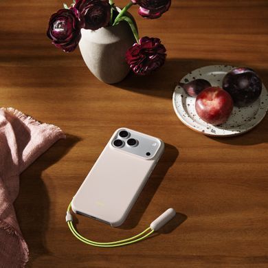 Чохол Beats iPhone 17 Pro Max Kickstand Case with MagSafe and Camera Control &ndash; Lime Stone (MGTQ4)