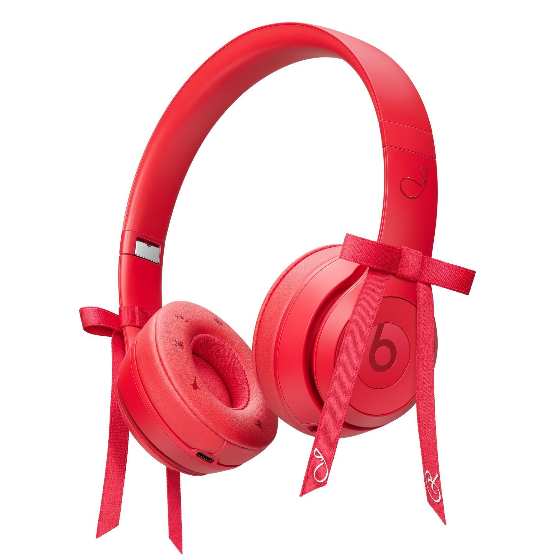 Beats Solo 4 “Ruby Red” Beats x JENNIE ᐉ Купить Наушники Beats Solo 4 — JENNIE Special Edition
