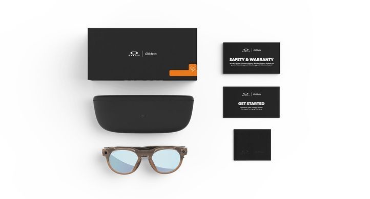 Розумні окуляри Oakley | Meta HSTN - Brown Smoke Frame / Prizm Deep Water Polarized Lenses (OW8002-0651)