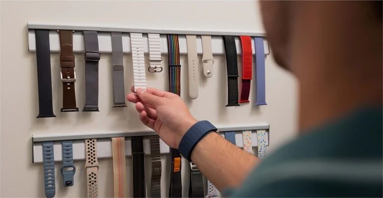 Настінне кріплення для ремінців Twelve South TimePorter Apple Watch Band Wall Mount (2 Pack) (HRWB2)