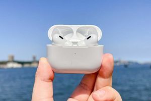 Як відрізнити оригінальні AirPods від підробки: повний гайд