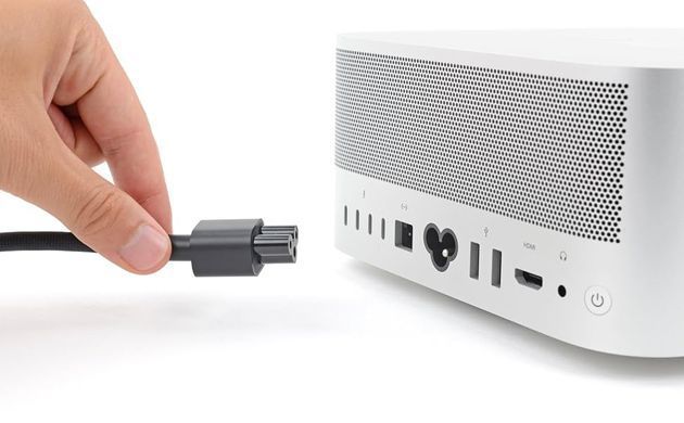 Кабель питания для Mac Studio и Pro Display XDR Power Cord Cable (no-box)