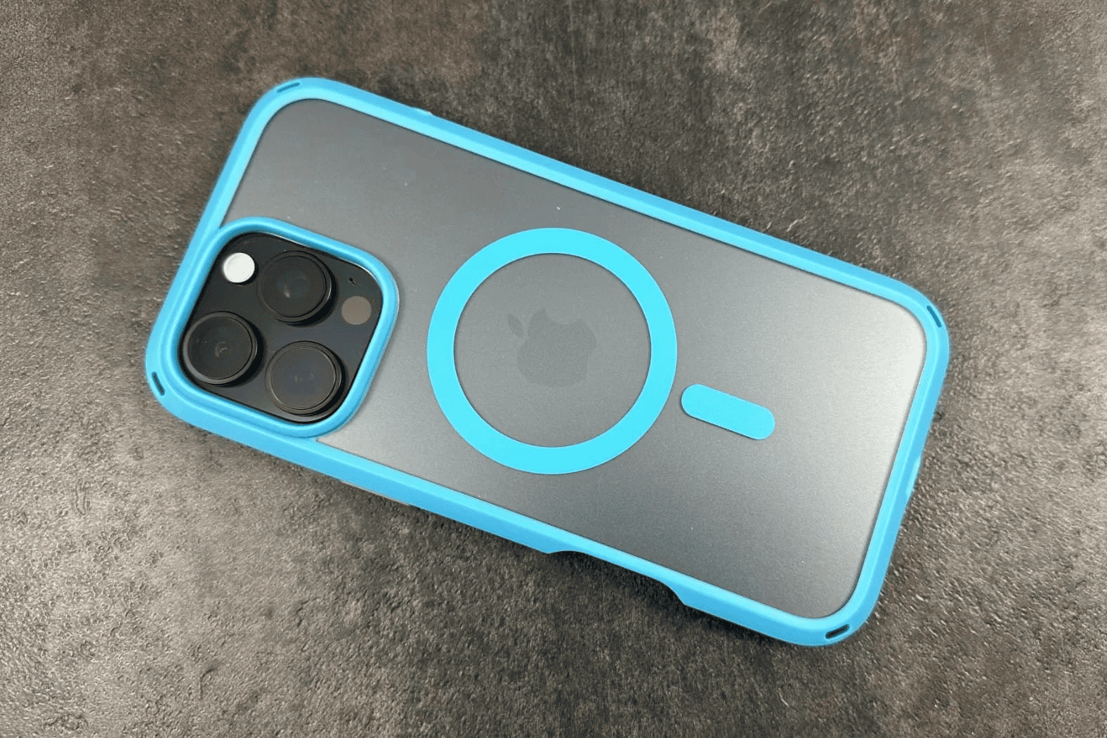 купить чехол на айфон 16 про макс